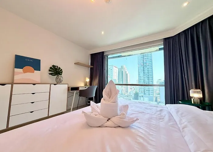 Bts Nana Stop 54 Sqm Bangkok