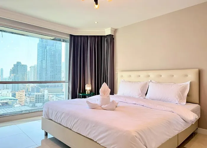 Bts Nana Stop 54 Sqm